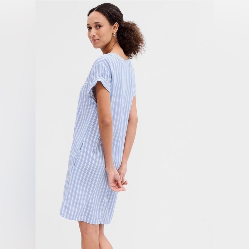 Gap Blue Striped V Neck Cap Cuff Sleeve Mini Dress with Pockets - Picture 2 of 8